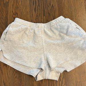 BRANDY MELVILLE SHORTS